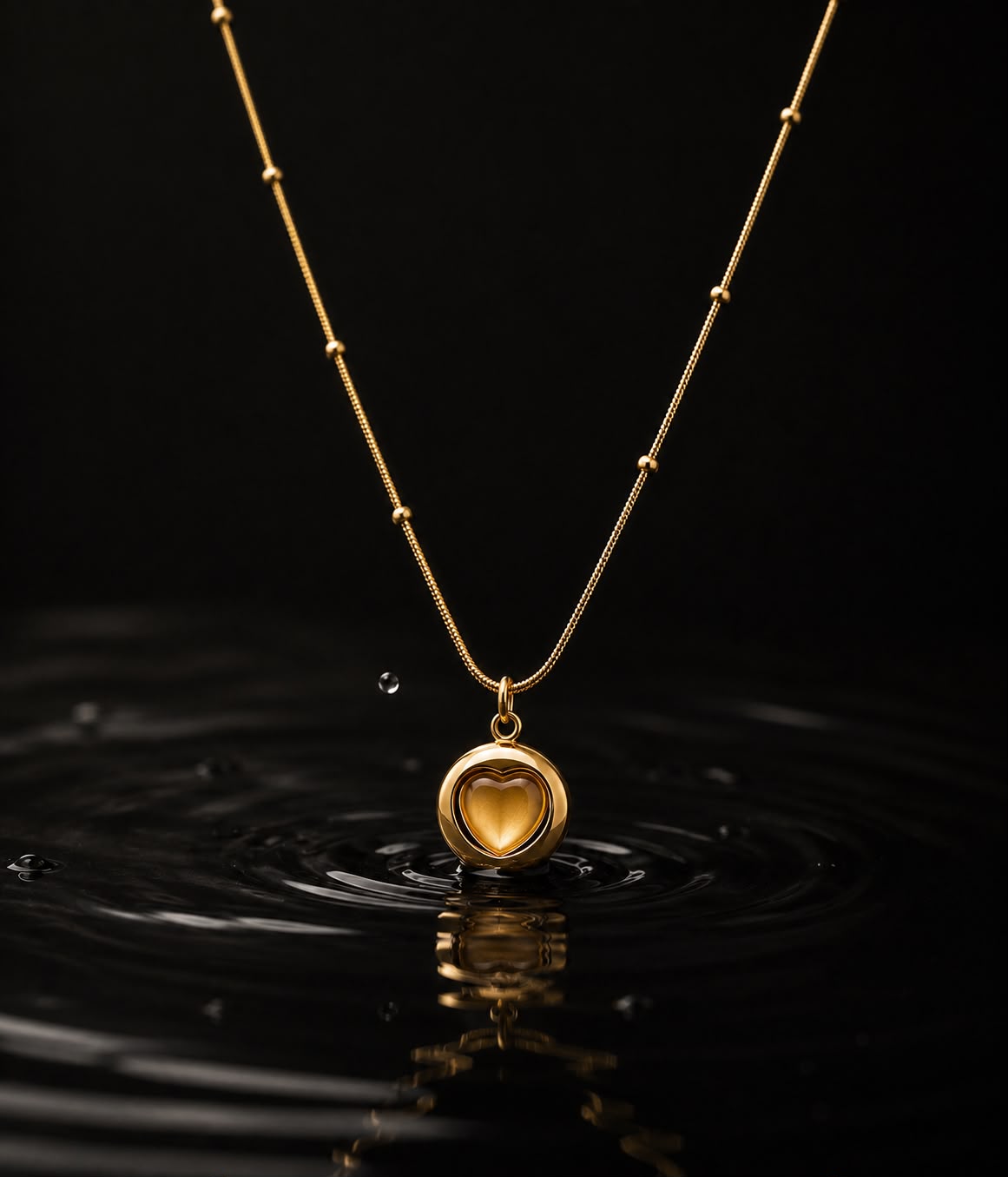 Lovie Pendant